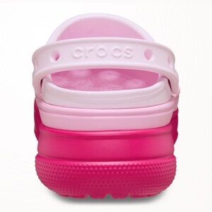 Crocks pink stacked classic platform Nwot women’s 9